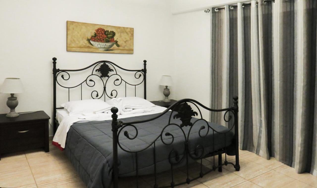 Kallisti Apartments Skiathos-stad Buitenkant foto