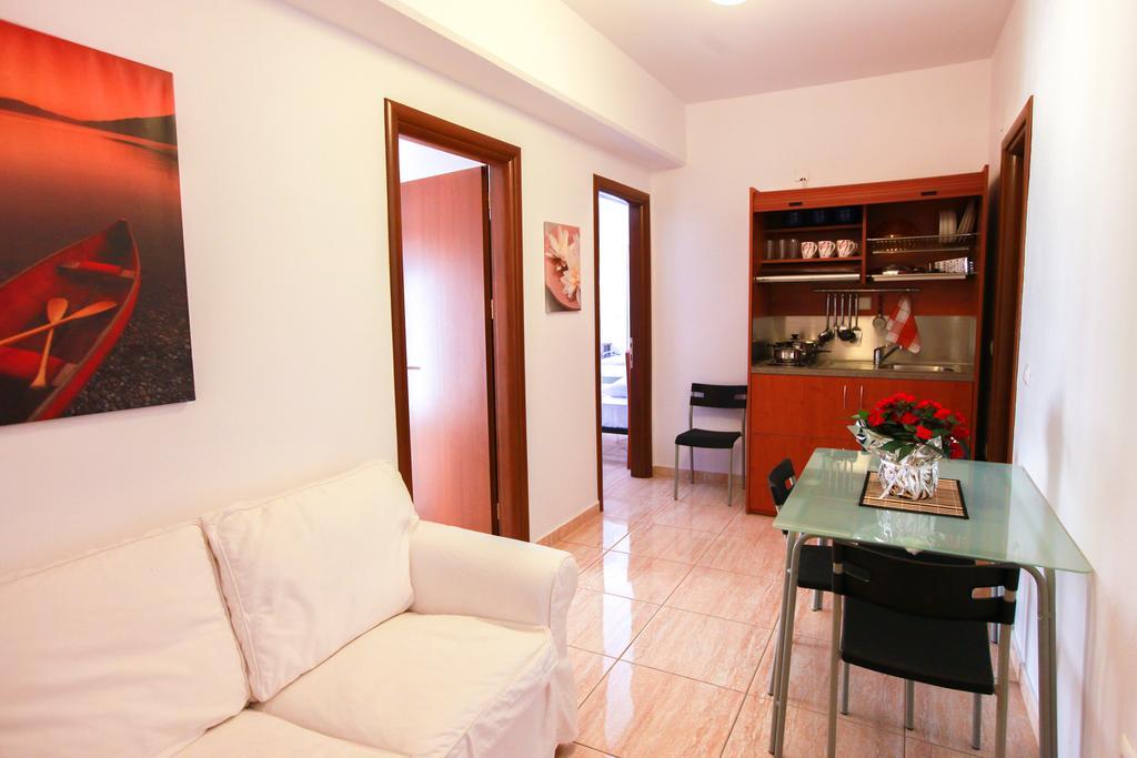 Kallisti Apartments Skiathos-stad Kamer foto