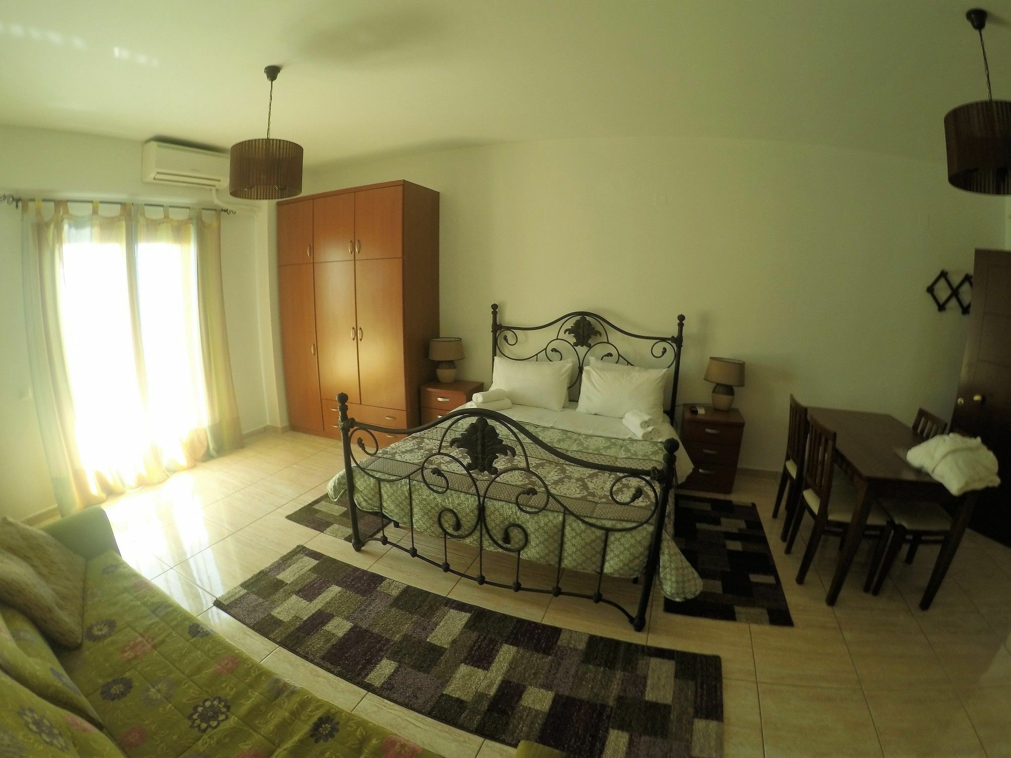 Kallisti Apartments Skiathos-stad Buitenkant foto
