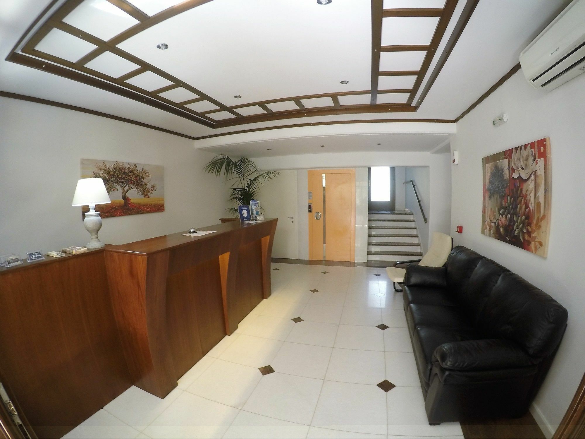 Kallisti Apartments Skiathos-stad Buitenkant foto